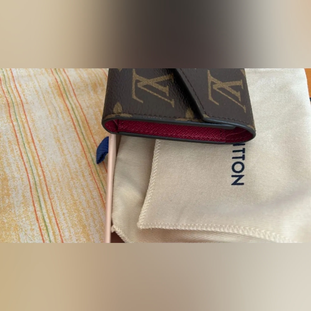 Louis Vuitton Monogram Victorine Wallet - Picture 8 of 9